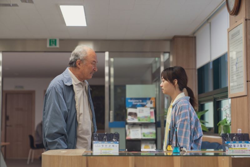 영화 <아침바다 갈매기는> 스틸컷 이미지5