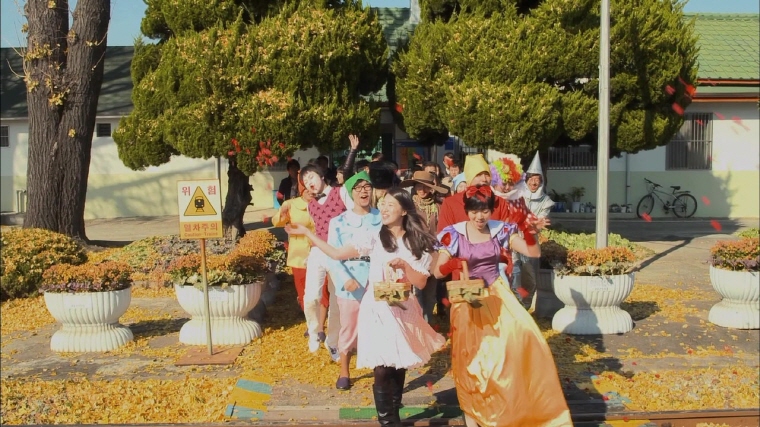 영화 <션샤인 러브> 스틸컷 이미지 5