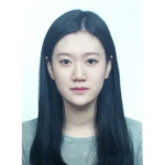 우수진 감독사진